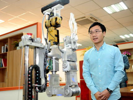 Cooperating Robots Developed in China-U.S Project