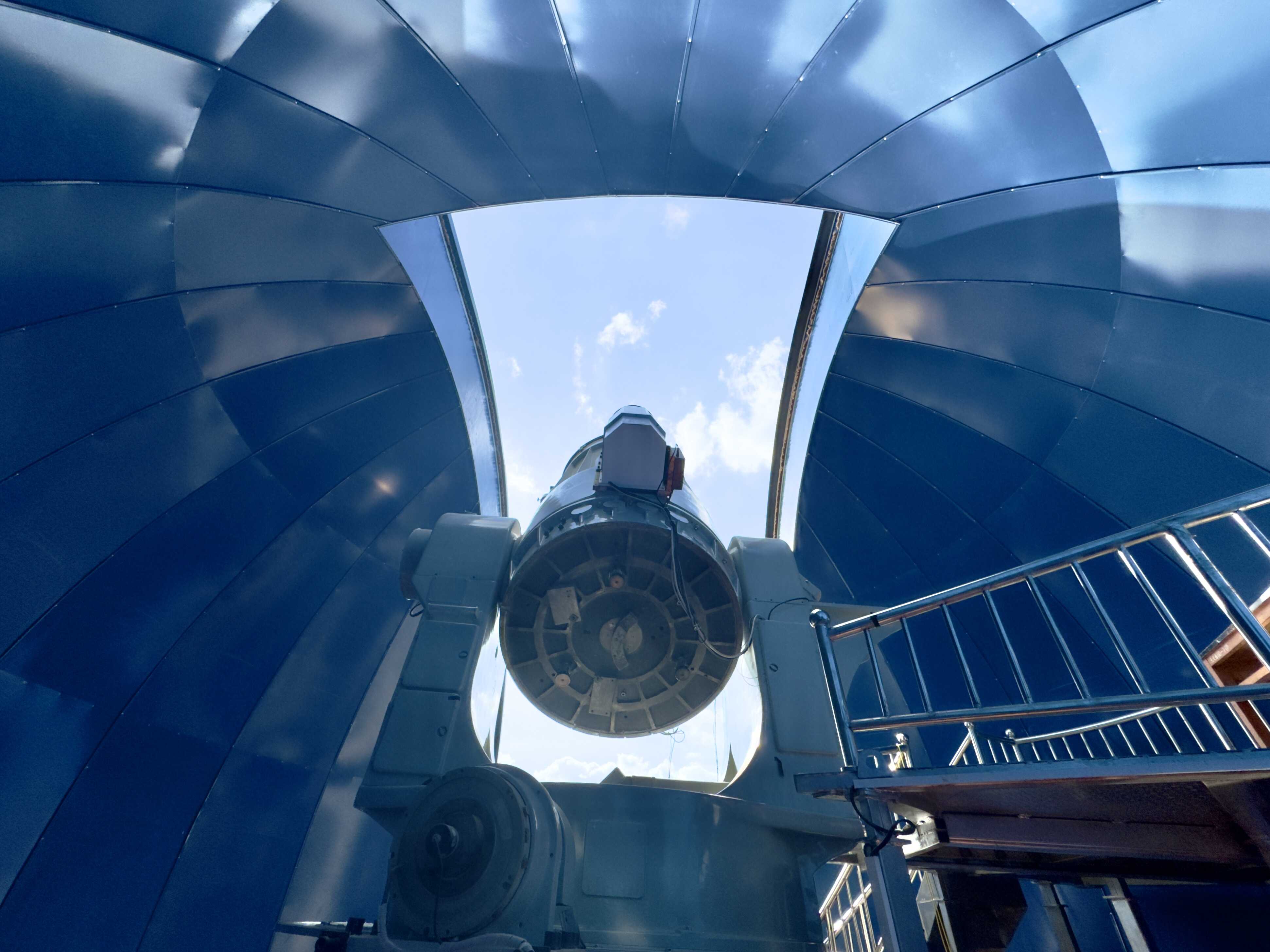 Chinese Scientists Achieve Satellite Laser Ranging in Earth-moon Space in Daytime