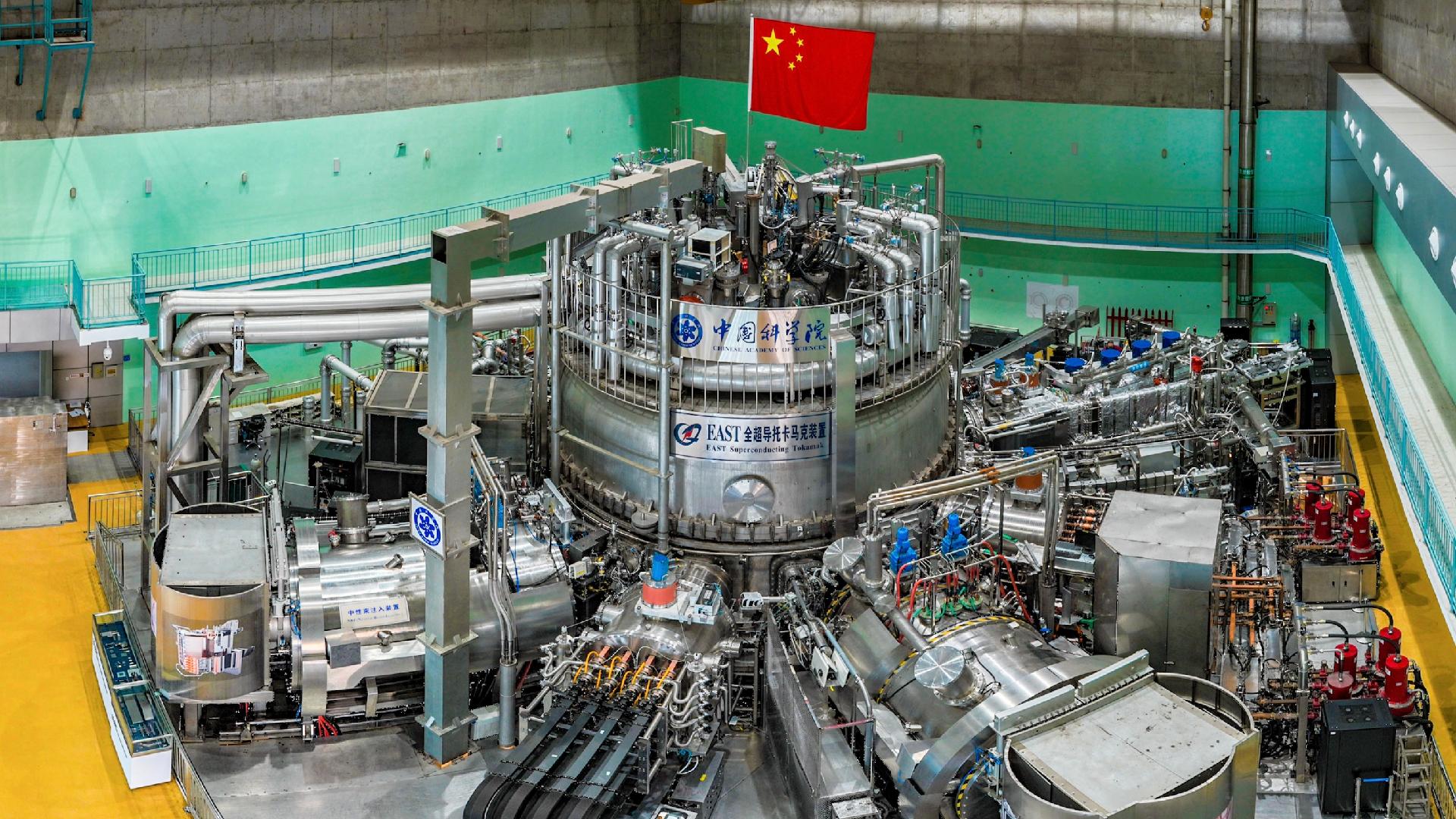 New World Record: China's 'artificial sun' Runs for 403 Seconds in Steady-state High-confinement Plasma Operation