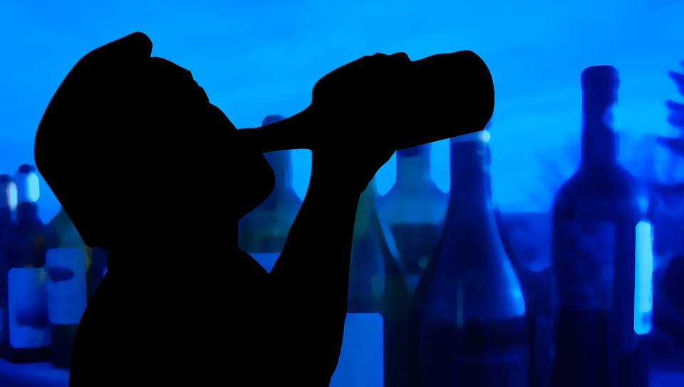 Alcohol Use History Increases Likelihood of Suicide Behavior in Schizophrenia