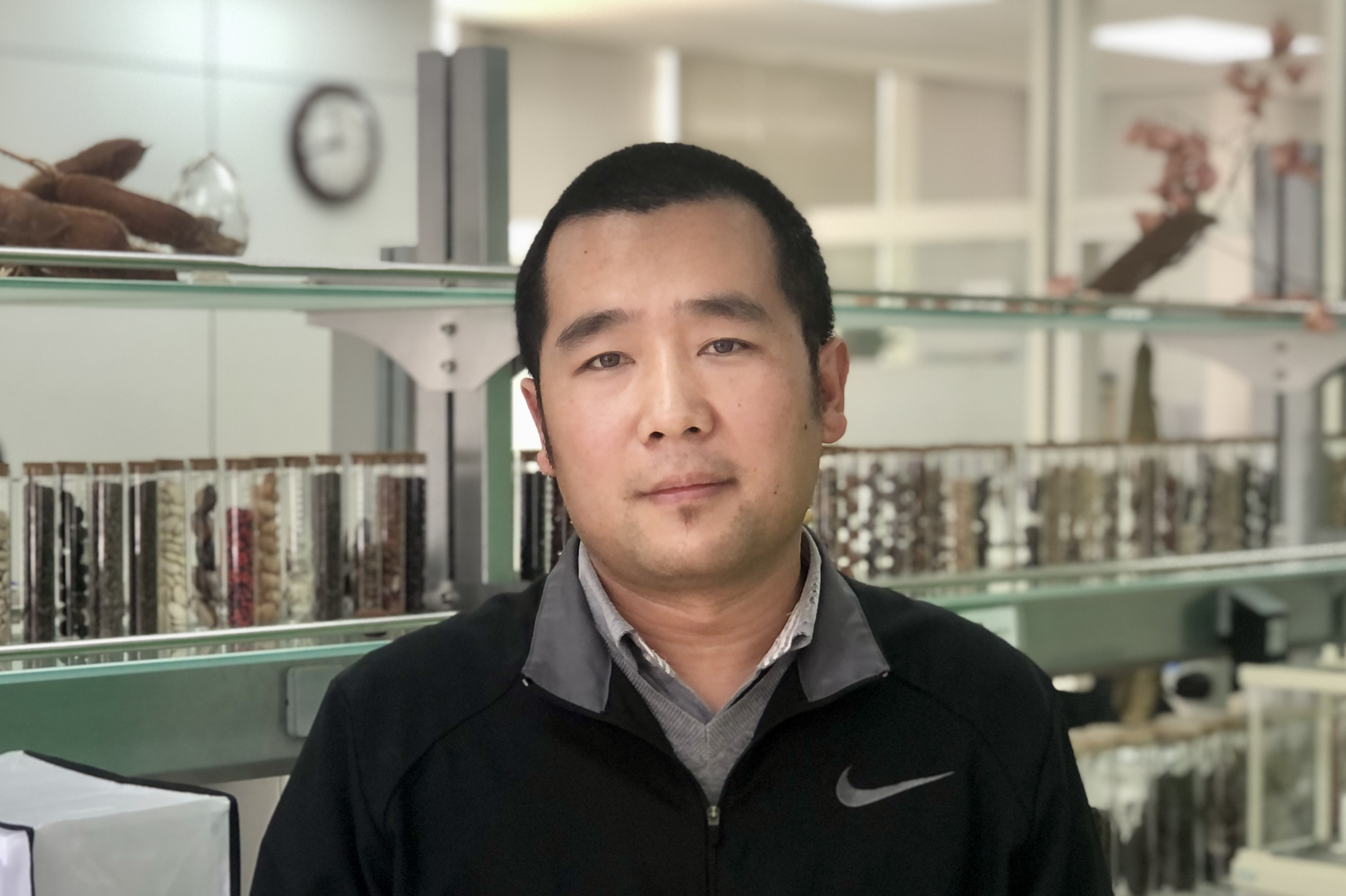 Ultracold Storage Ensures a Future for Endangered Plants