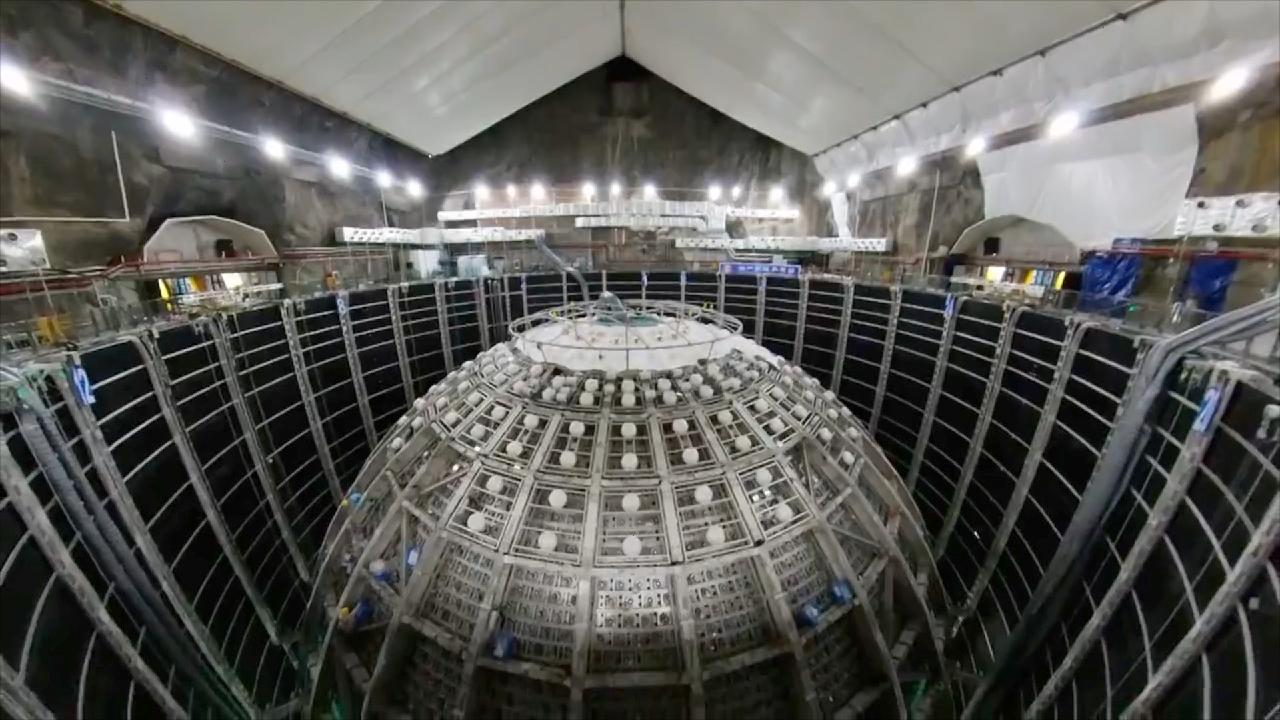 Jiangmen Underground Neutrino Observatory Completes Equatorial Layer Installation of Core Structure