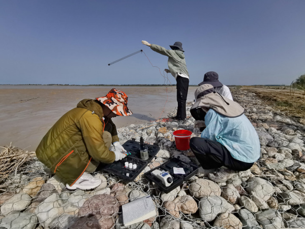 Scientists Conduct Ecological Survey in Xinjiang to Guide Its Development