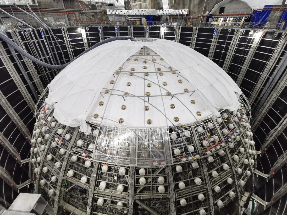 World's Largest Acrylic Sphere to Be Completed in Jiangmen