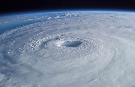 Scientists Develop New Approach to Track Tropical Cyclone Intensity via Stratospheric Gravity Waves