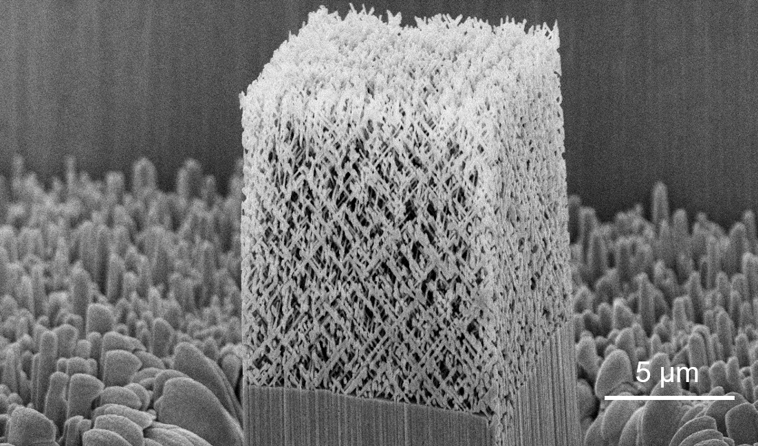 The SEM image of a FIB-milled quasi-BCC beam nanolattice. (Image from IMP)