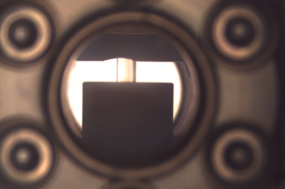 Continuous Cryogenic Pellet Injection System Developed for Tokamak Fueling