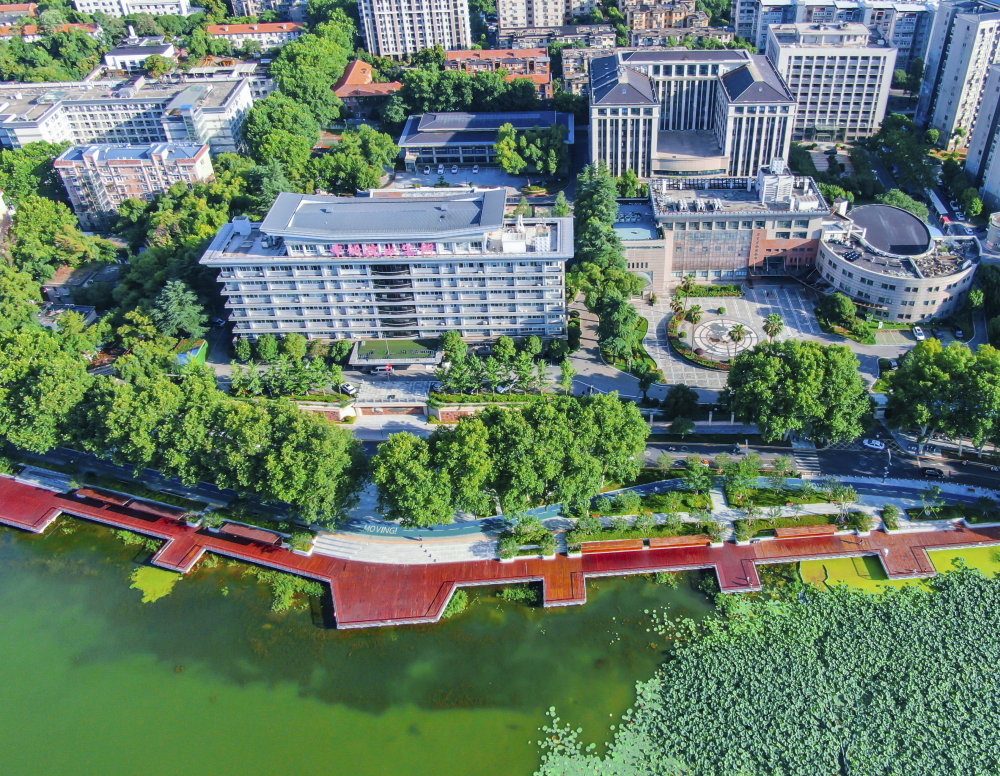 Main Campus of Institute of Hydrobiology