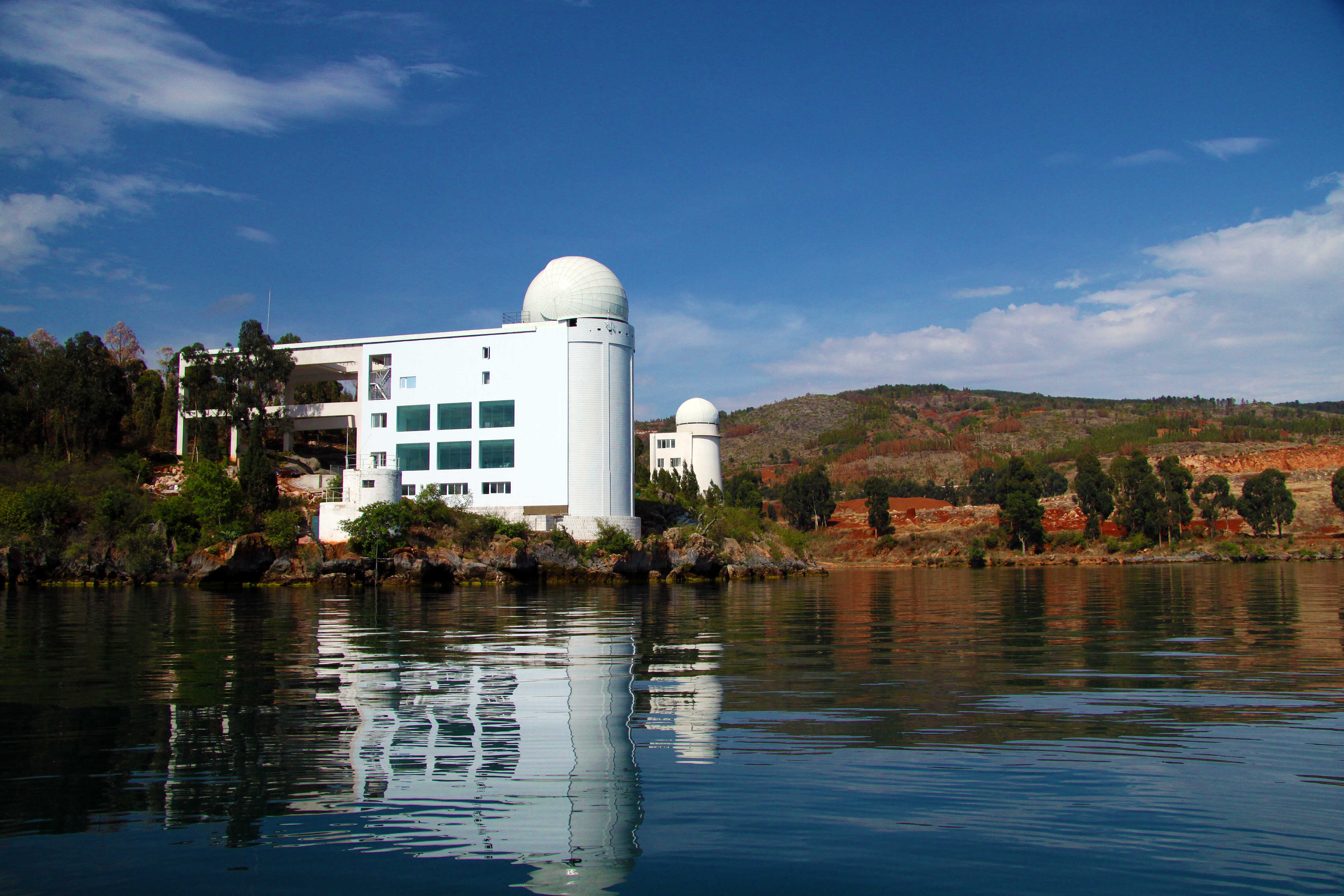 Fuxian Lake Solar Observatory of Yunnan Observatories